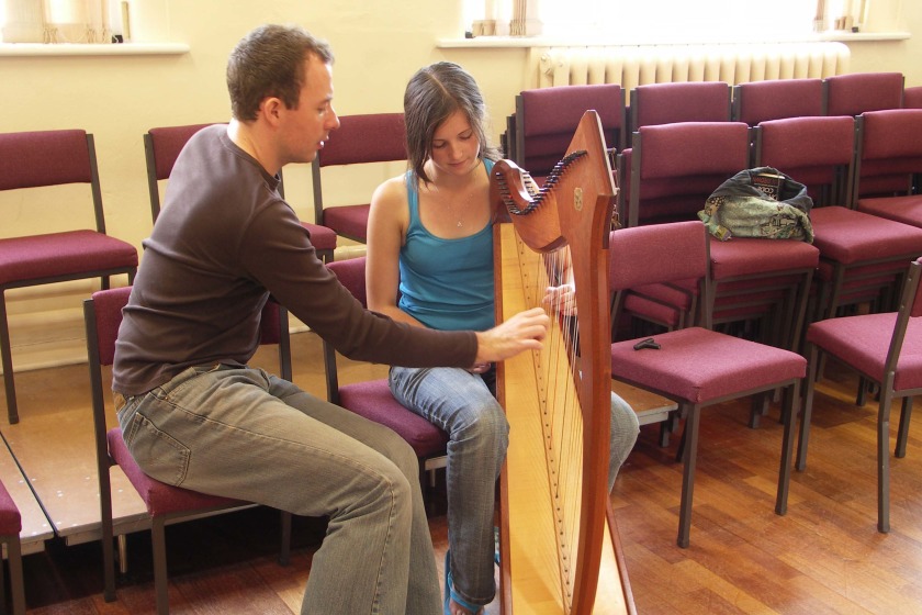 Cormac de Barra at one of the harp masterclasses
