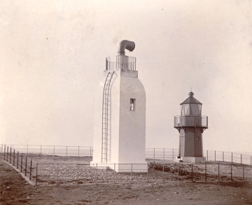 The original foghorn had just one horn and the Winkie started its life right next to it. It was moved 250yards to the east in the early 1950s.